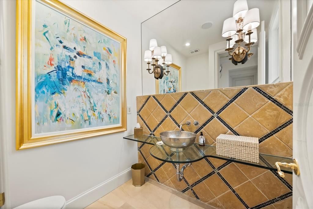 Bathroom, Interior, Recessed Lighting