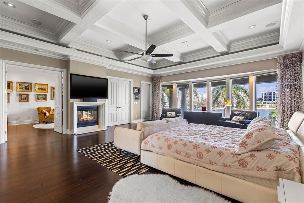Bedroom, Fireplace, Interior, Recessed Lighting, Wood Texture Flooring