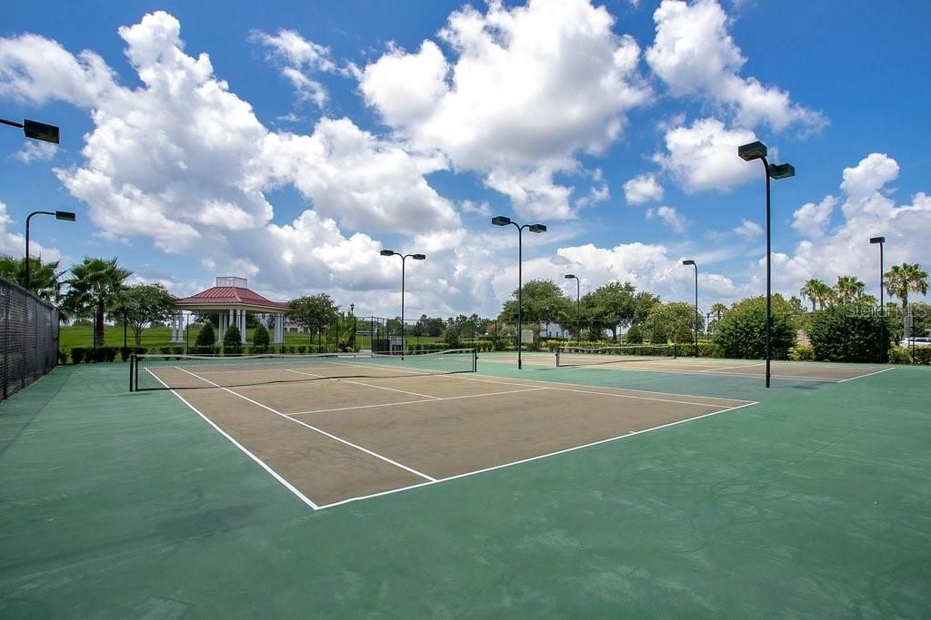 Exterior, Tennis Courts
