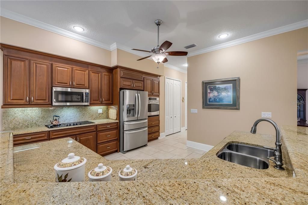 Interior, Kitchen, Recessed Lighting