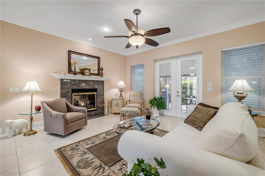 Fireplace, Interior, Living room, Recessed Lighting