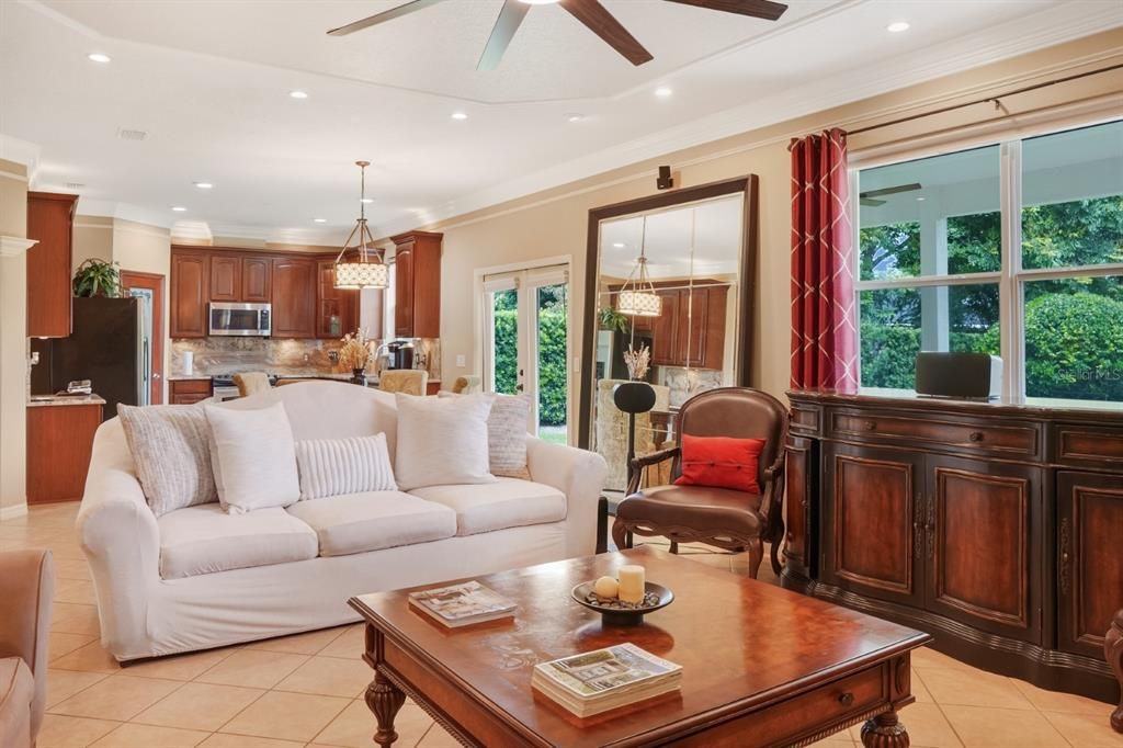 Interior, Kitchen, Living room, Pendant Lights, Recessed Lighting, Stainless Steel Appliances