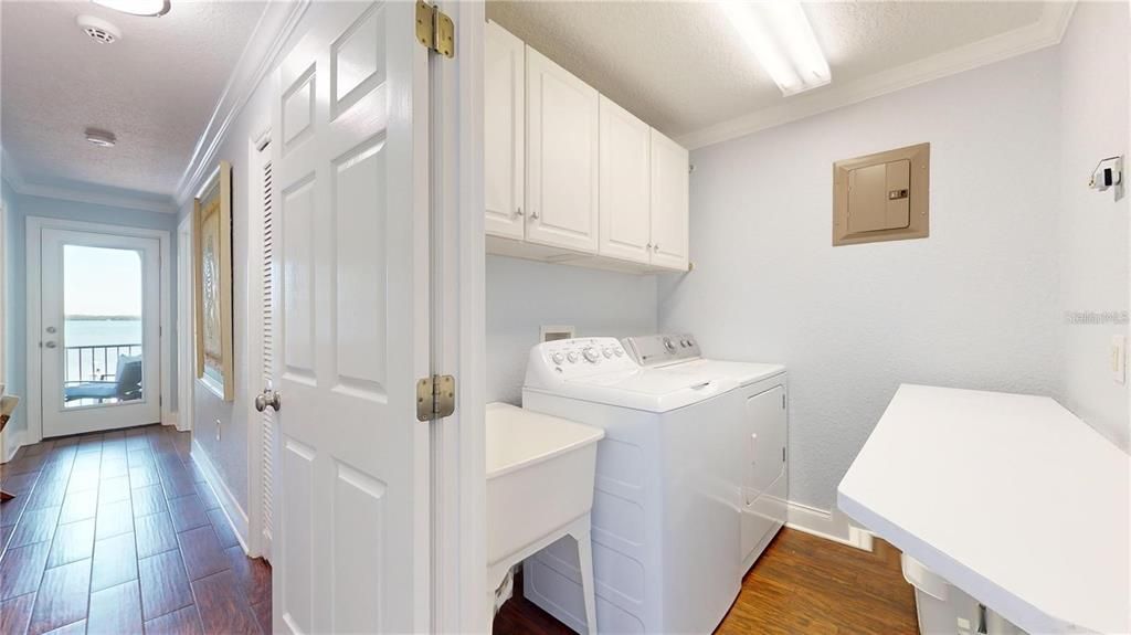Interior, Washer, Water, Wood Texture Flooring