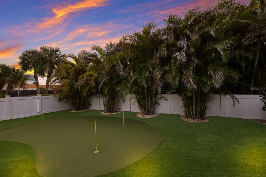 Backyard, Exterior