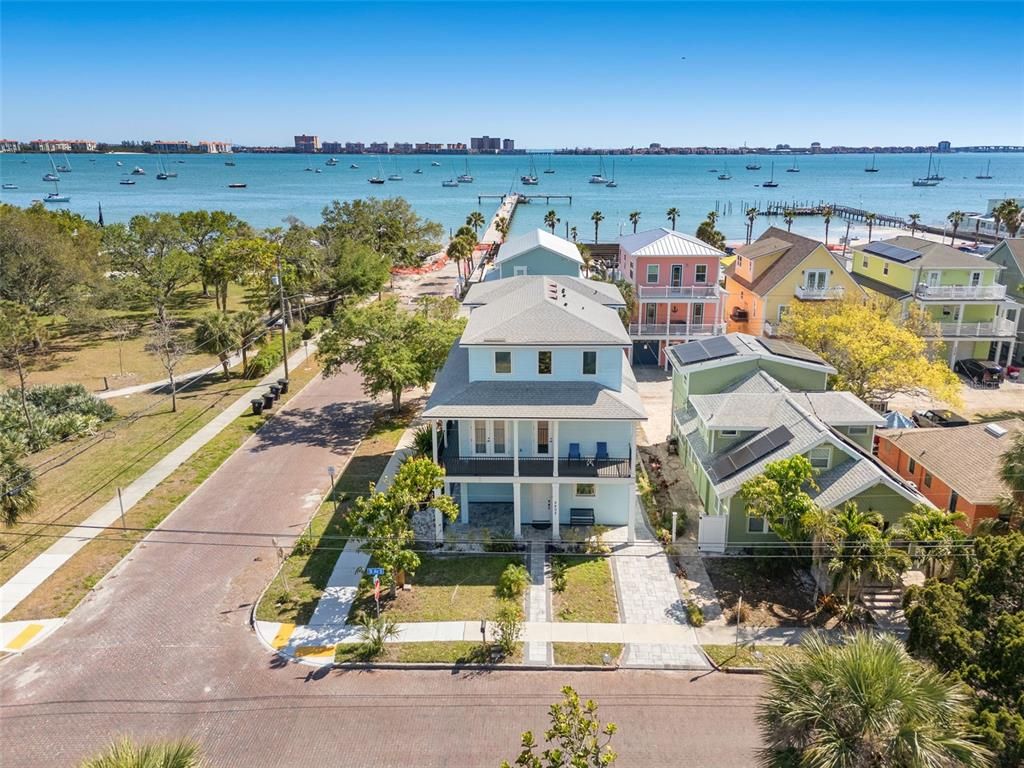 Exterior, Drone