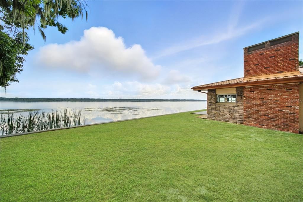 Backyard, Exterior, Water