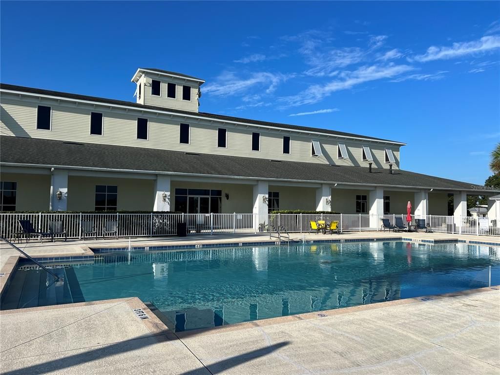Exterior, Pool