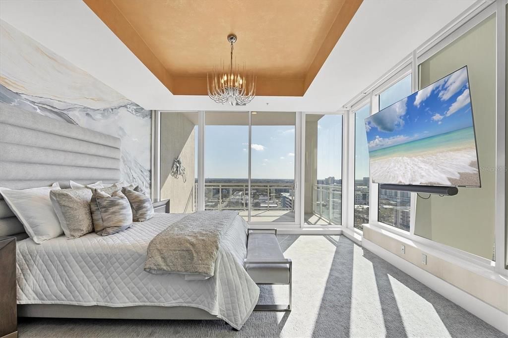 Bedroom, Chandelier, Interior, Pendant Lights