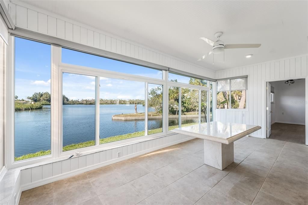 Interior, Recessed Lighting, Sun Room, Water