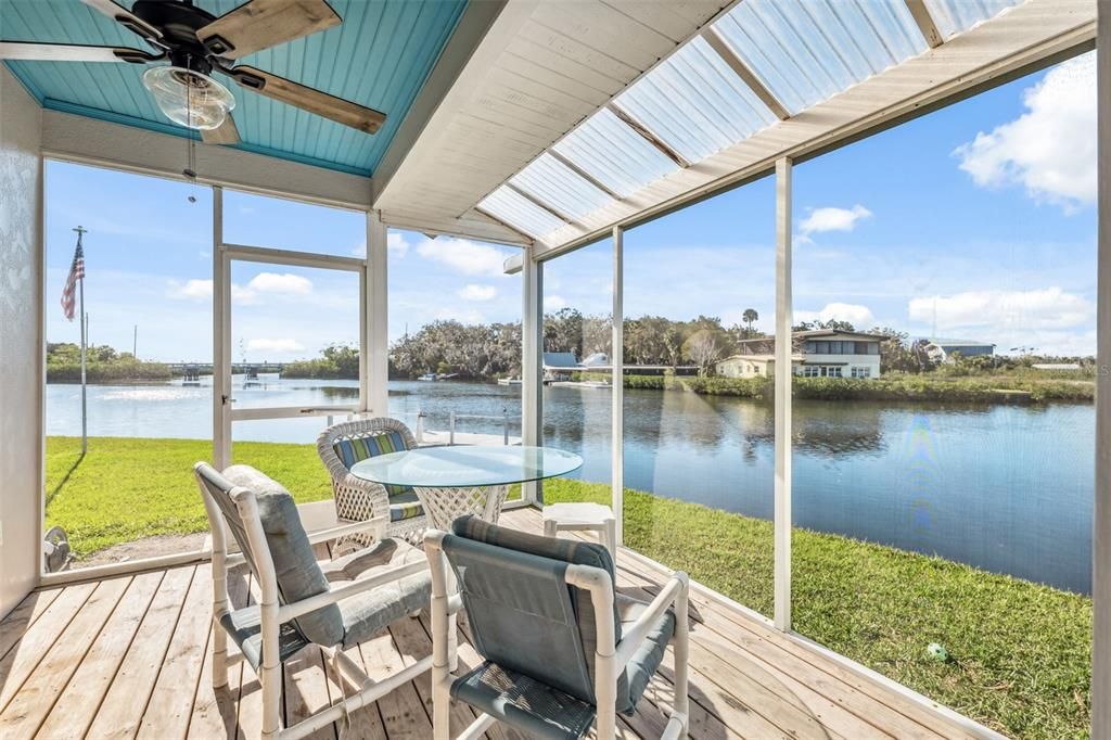 Interior, Sun Room, Water, Wood Texture Flooring