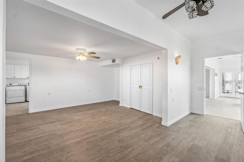 Empty room, Interior, Wood Texture Flooring