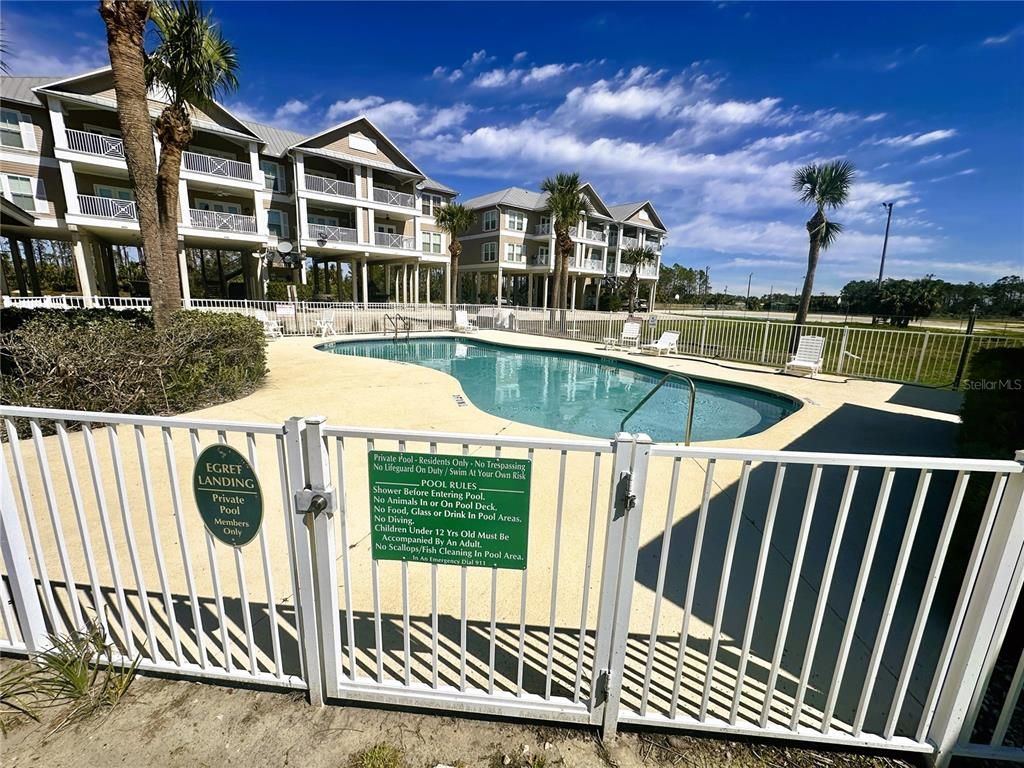 Exterior, Pool