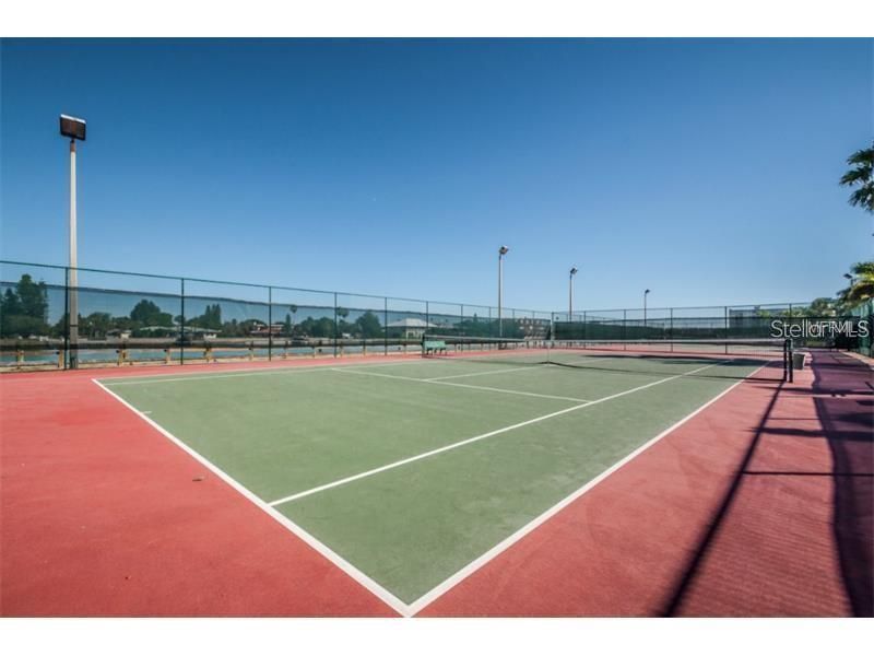 Exterior, Tennis Courts