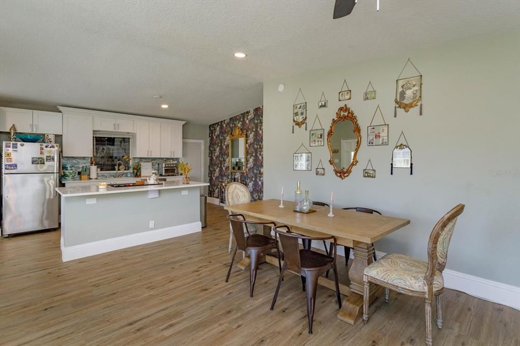 Dining room, Interior, Kitchen, Recessed Lighting, Wood Texture Flooring