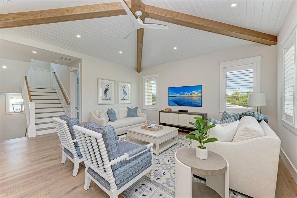 Interior, Living room, Recessed Lighting, Wooden Beams, Wood Texture Flooring