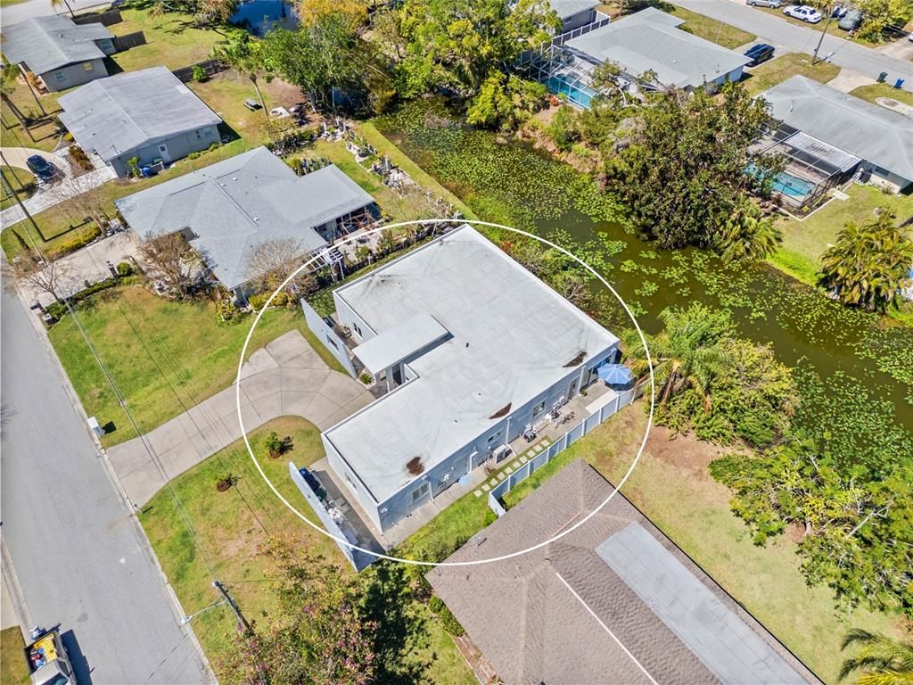 Exterior, Drone
