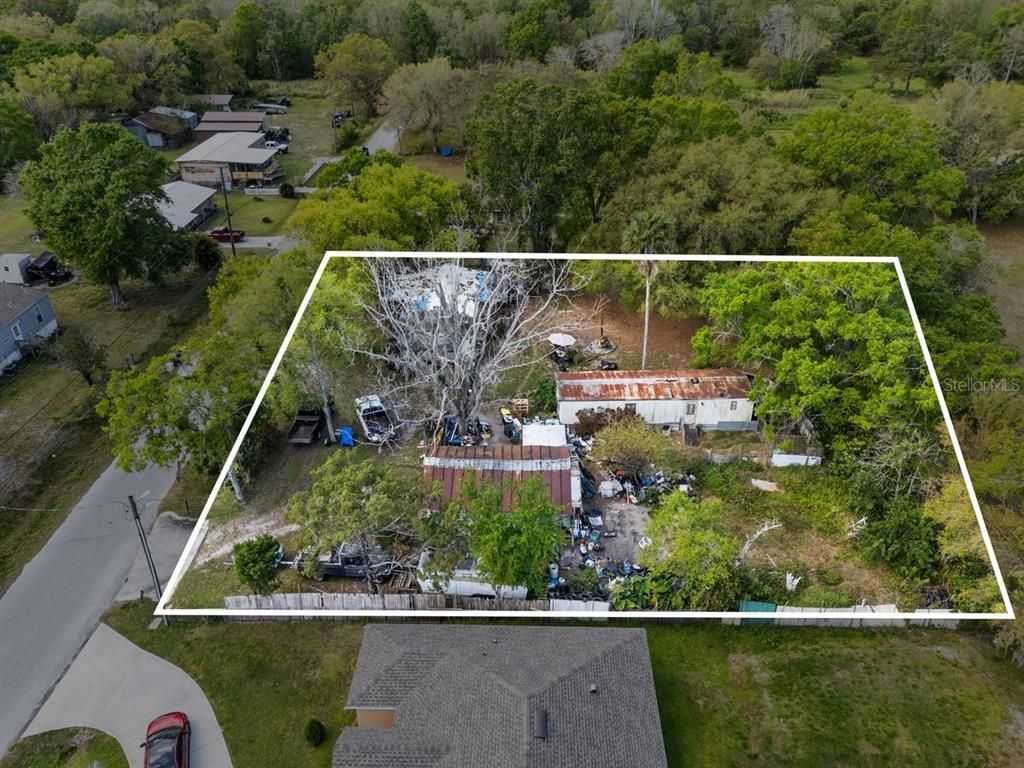 Exterior, Drone