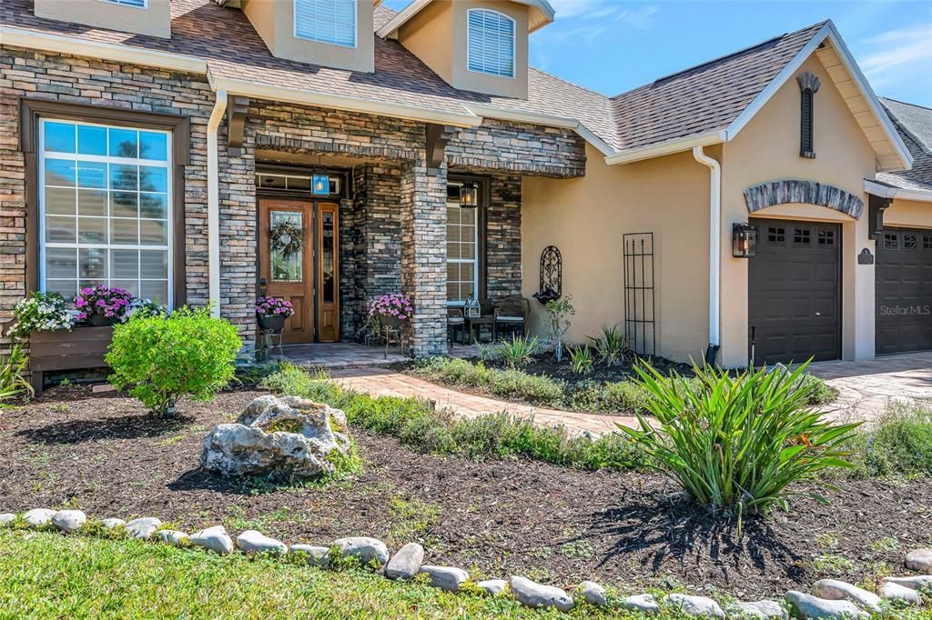 Attached, Exterior, Facade, Brick Facade, Ranch