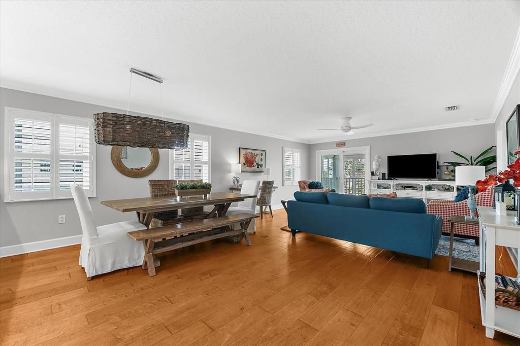 Dining room, Interior, Living room, Pendant Lights, Wood Texture Flooring