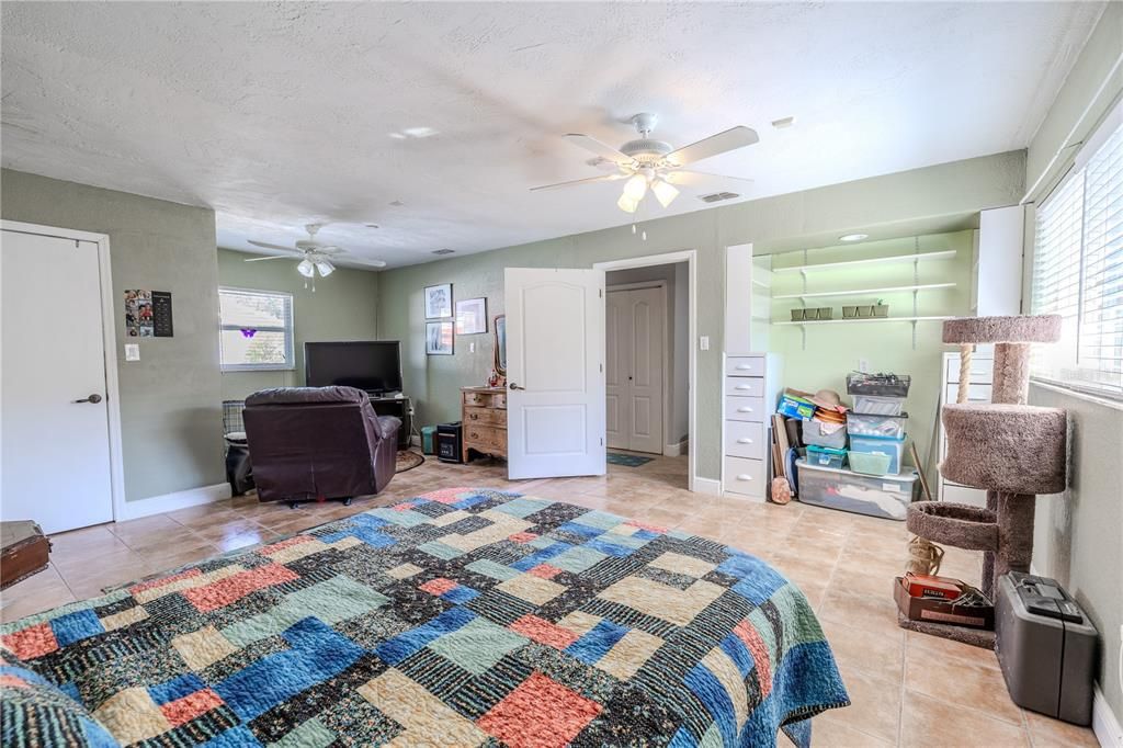 Interior, Recessed Lighting