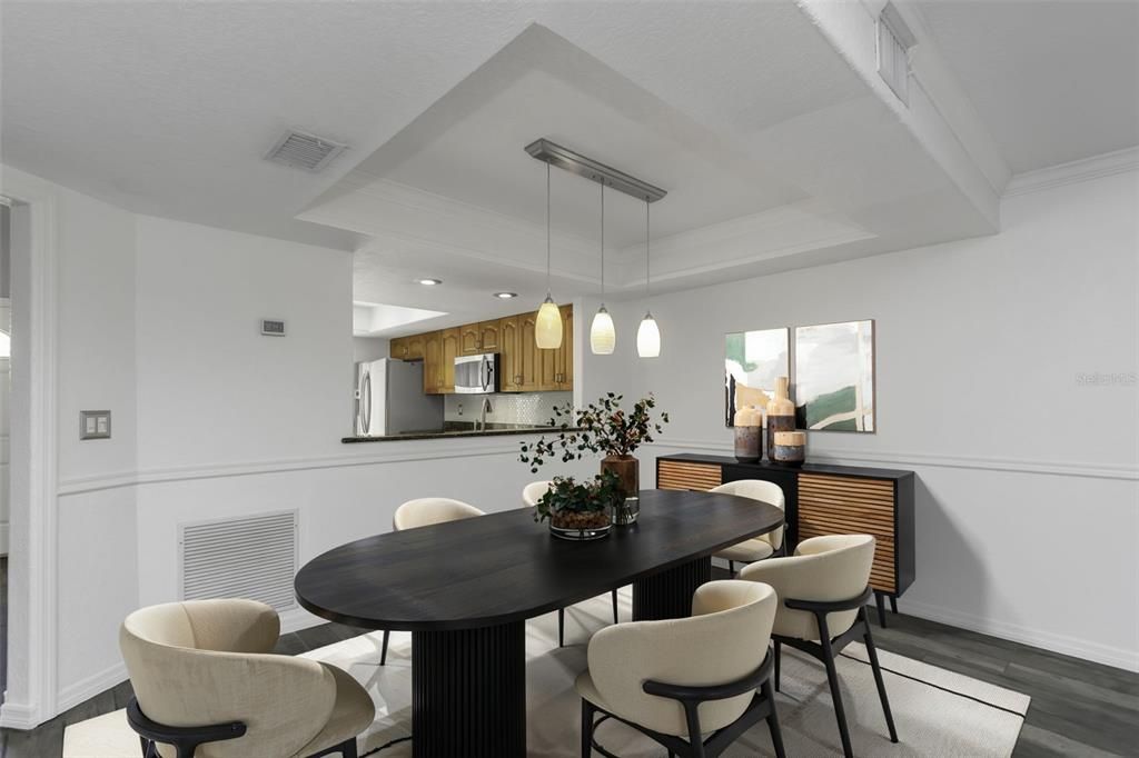 Dining room, Interior, Kitchen, Pendant Lights, Recessed Lighting, Wood Texture Flooring