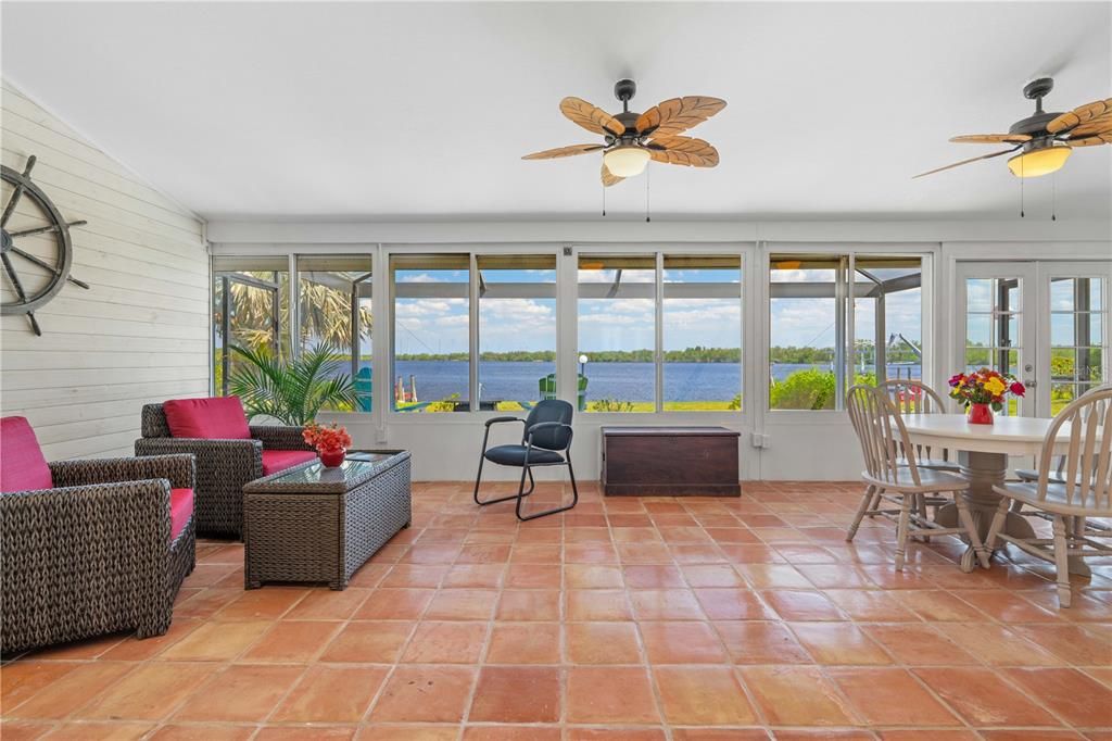 Dining room, Interior, Living room, Sun Room, Water