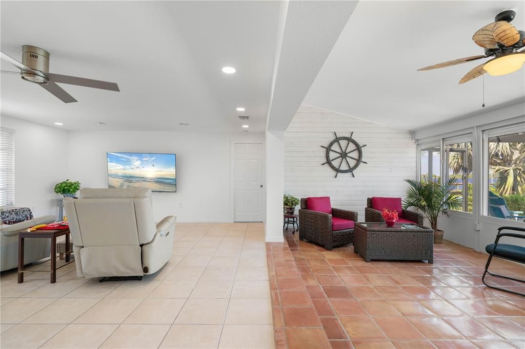 Interior, Living room, Recessed Lighting, Stone Walls