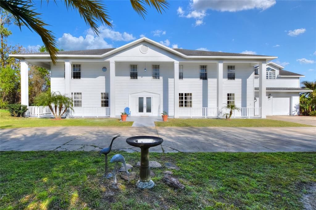 Attached, Backyard, Exterior, Facade, Georgian