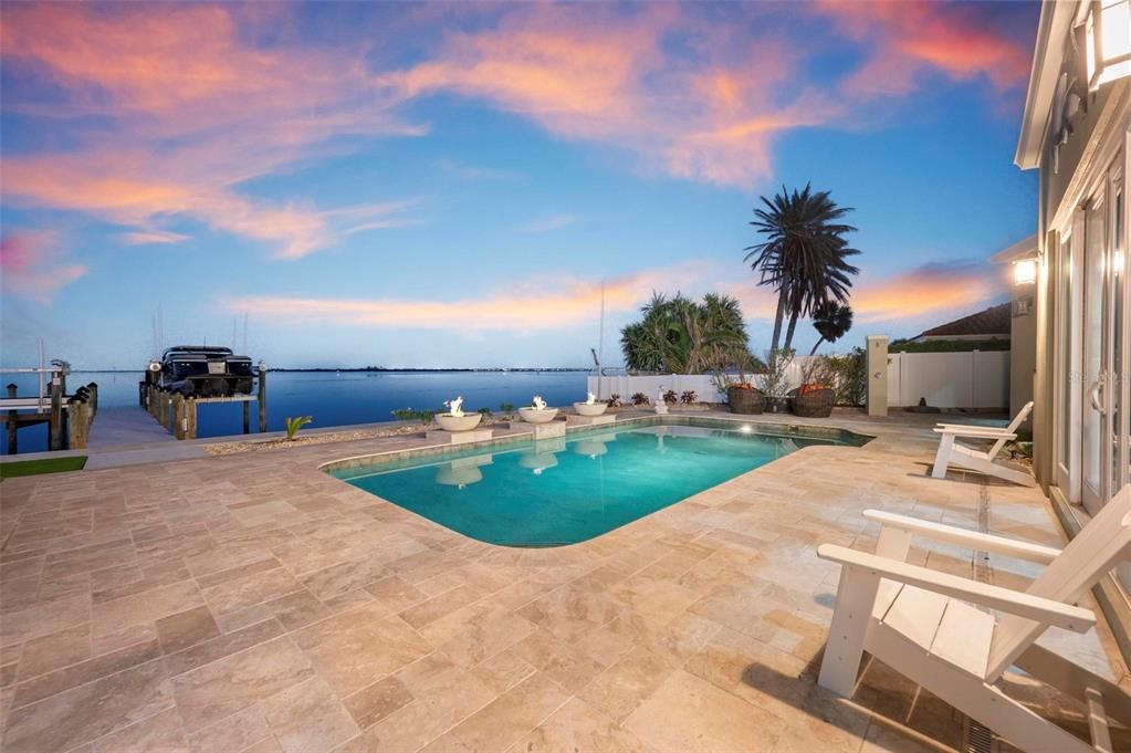 Exterior, Pool, Water