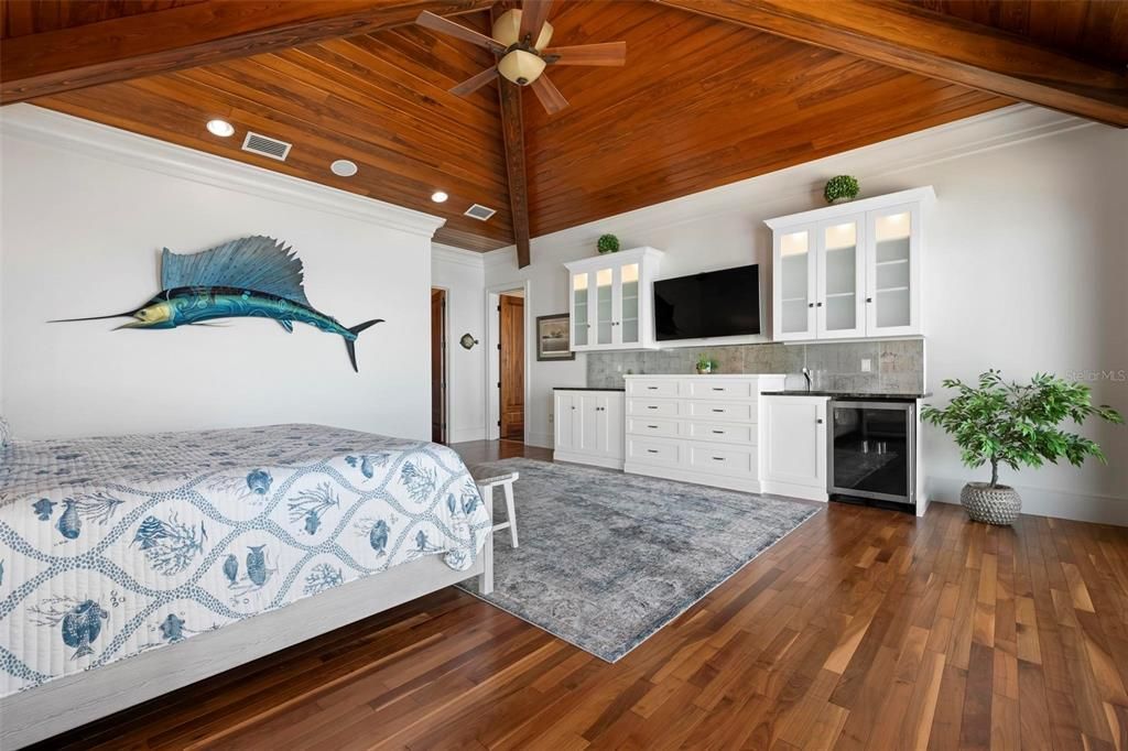 Bedroom, Interior, Recessed Lighting, Wooden Beams, Wooden Ceilings, Wood Texture Flooring