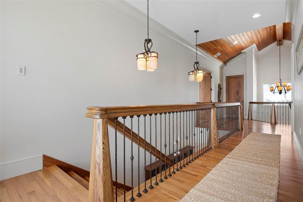 Interior, Pendant Lights, Recessed Lighting, Wooden Ceilings, Wood Texture Flooring