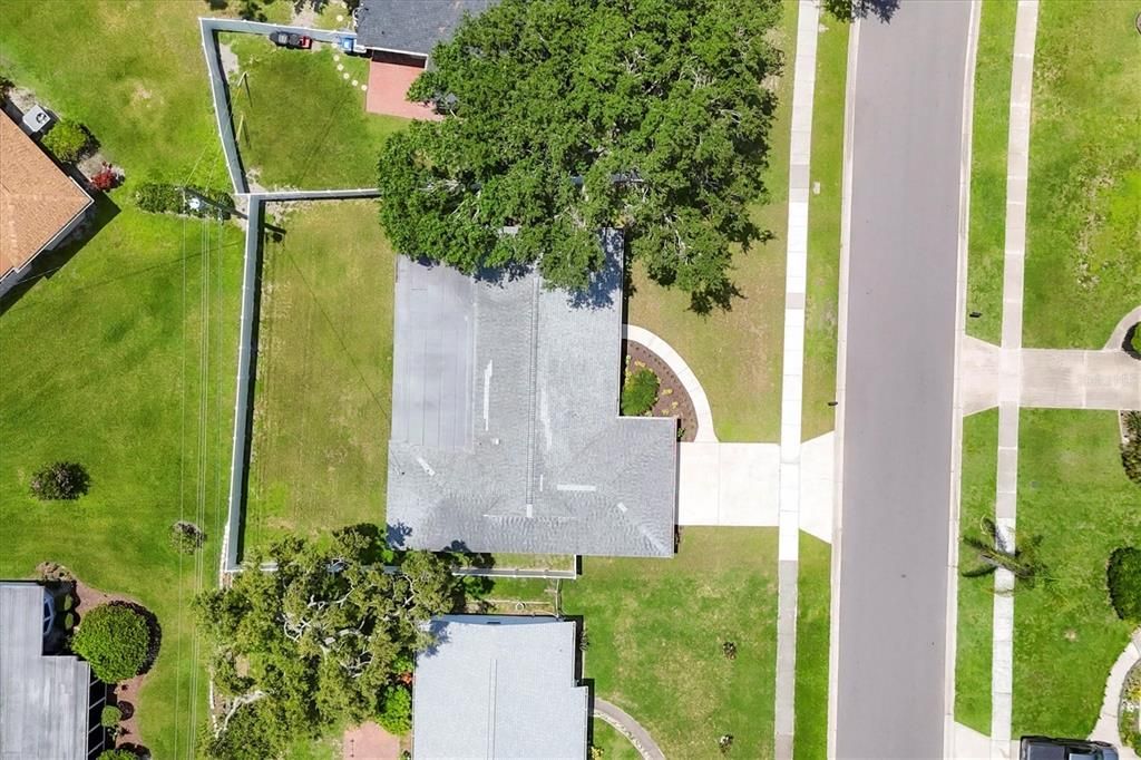 Exterior, Drone