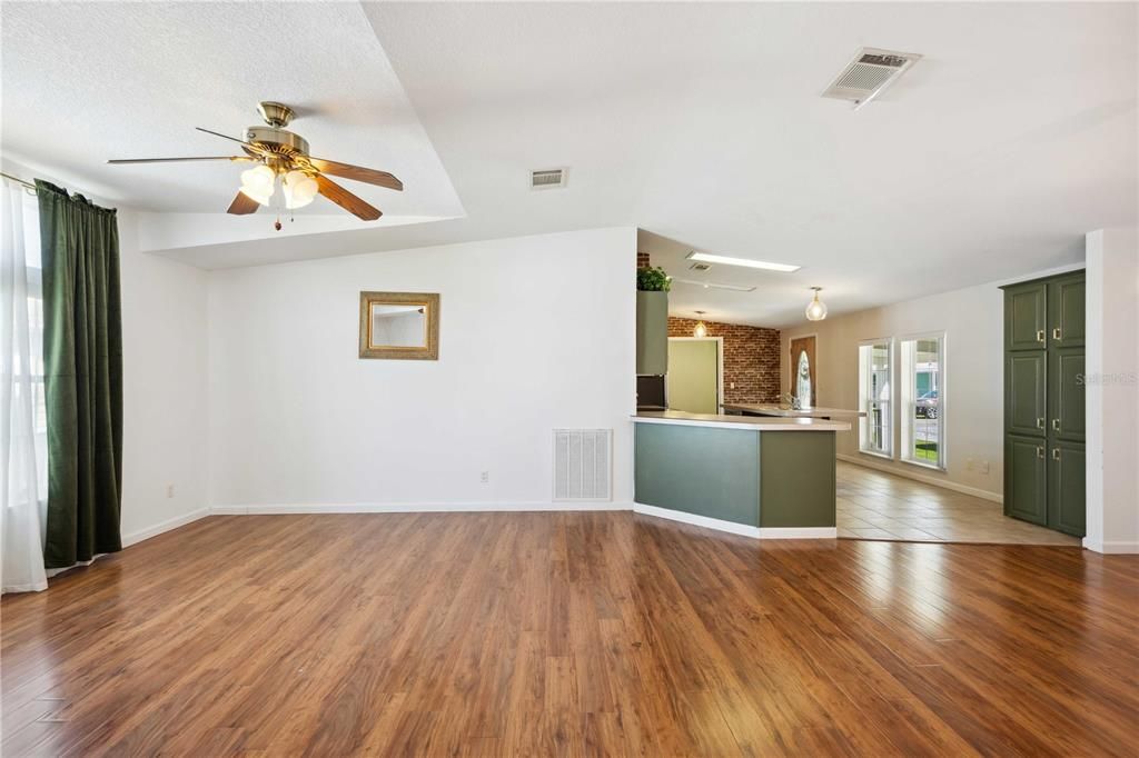 Empty room, Interior, Kitchen, Wood Texture Flooring