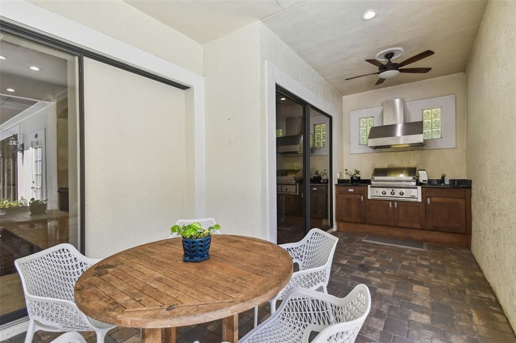 Dining room, Exterior, Interior, Recessed Lighting, Stainless Steel Appliances