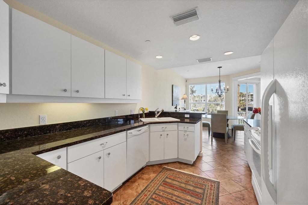 Chandelier, Dining room, Interior, Kitchen, Recessed Lighting