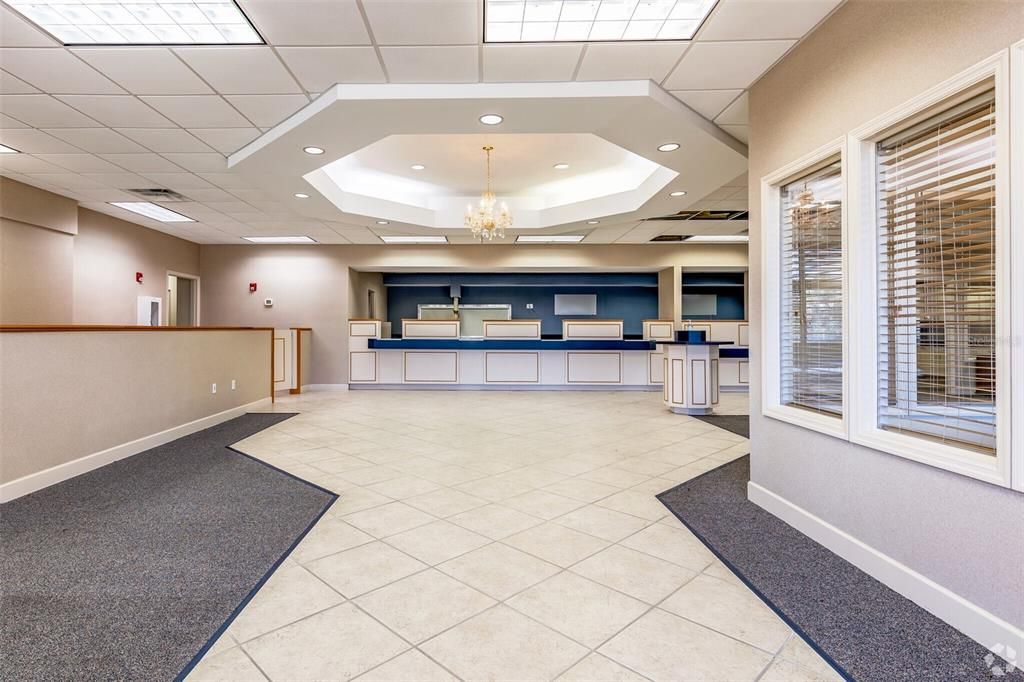 Chandelier, Interior, Recessed Lighting