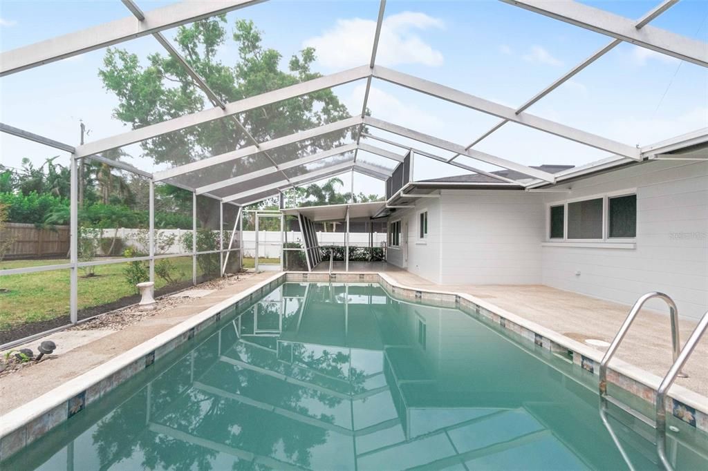 Glass Ceilings, Interior, Pool, Sun Room