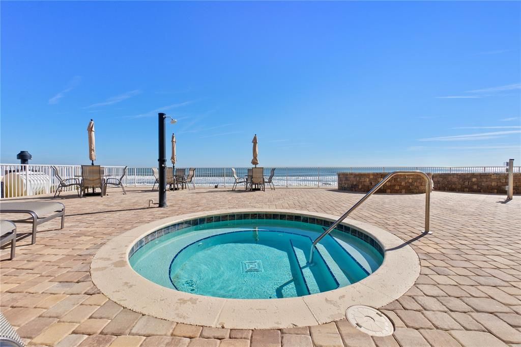 Exterior, Pool, Water