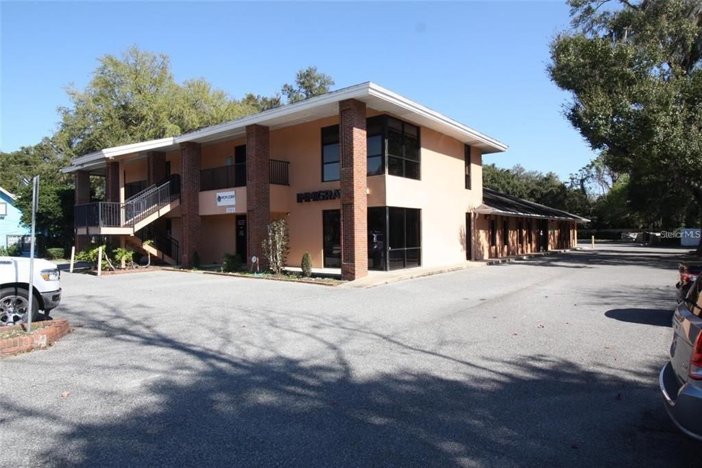 Exterior, Facade, Brick Facade, Modern