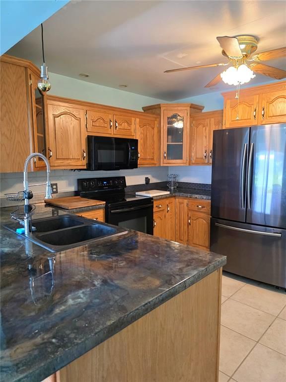 Interior, Kitchen