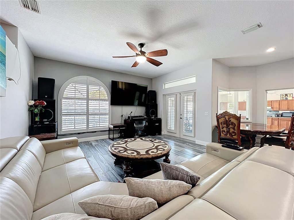 Dining room, Interior, Living room, Recessed Lighting, Wood Texture Flooring