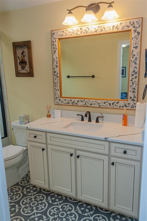 Bathroom, Dual Sink Vanities, Interior