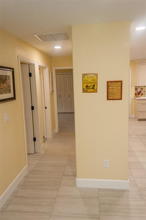 Interior, Recessed Lighting