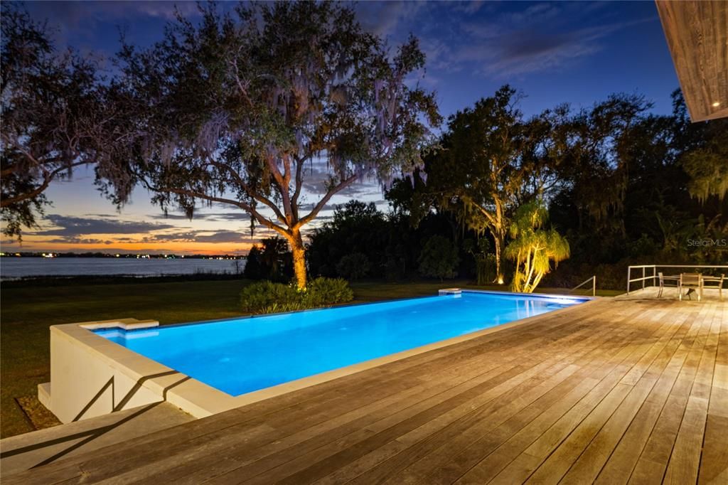 Exterior, Pool, Water