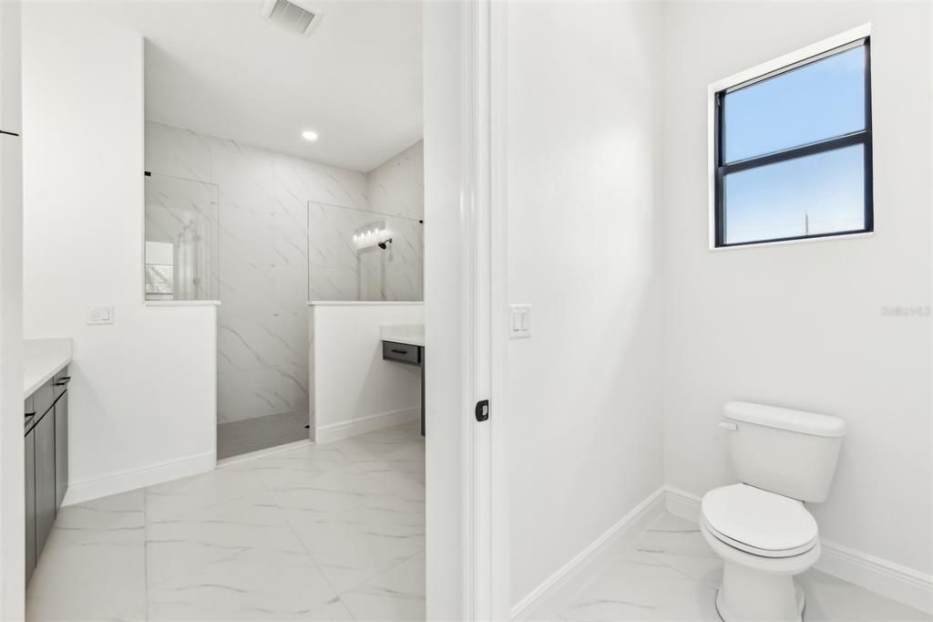 Bathroom, Interior, Marble, Marble Walls, Recessed Lighting