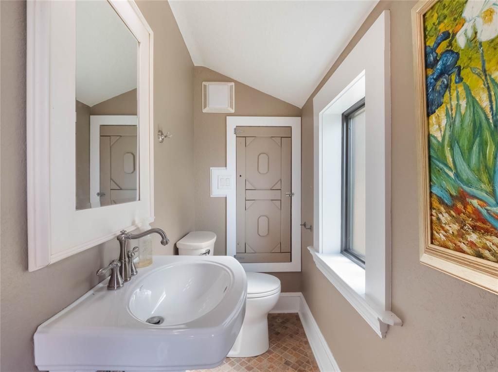 Bathroom, Interior