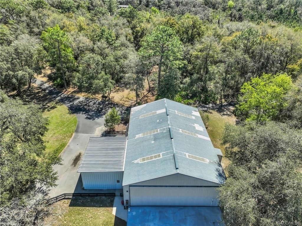 Exterior, Drone