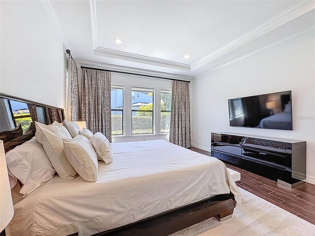 Bedroom, Interior, Recessed Lighting, Wood Texture Flooring