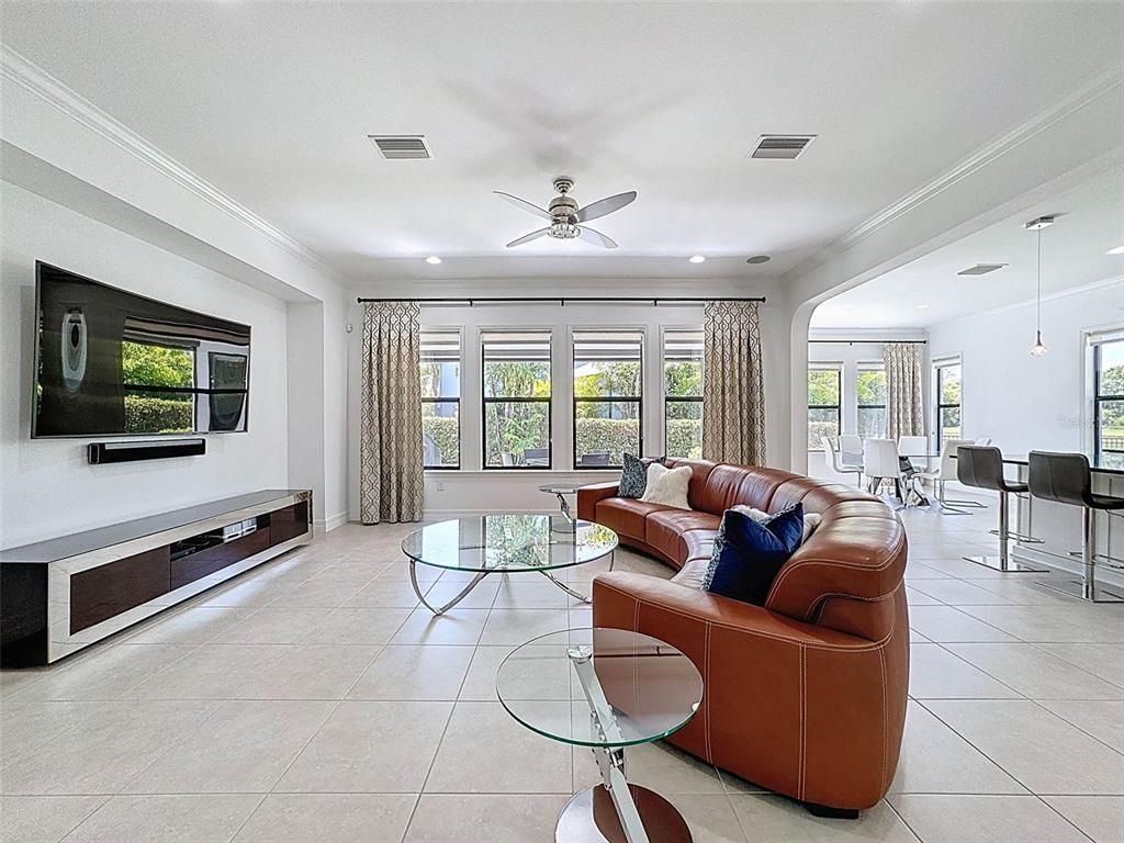 Dining room, Interior, Living room, Pendant Lights, Recessed Lighting