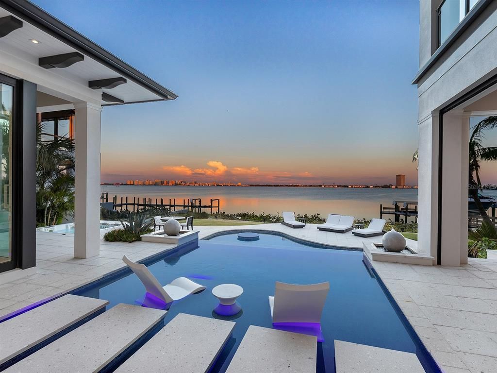 Water, Exterior, Pool, Other